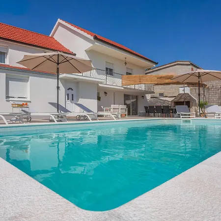 فيلة Saint Anthony - Heated Pool Velika Čista