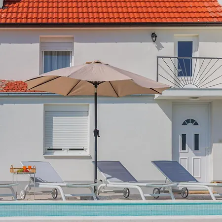 فيلة Saint Anthony - Heated Pool *